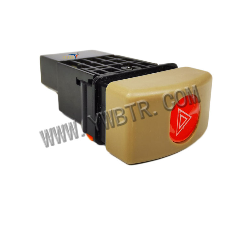 4HF1 双跳开关/应急灯开关 适用于五十铃 NPR 发动机 8972024760